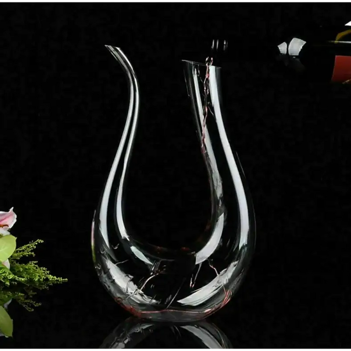 Crystal U-shaped 1500ml Wine Decanter - Transparent